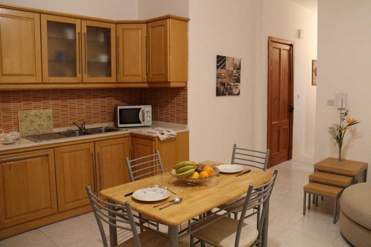 Diana House Apartment Sliema Buitenkant foto